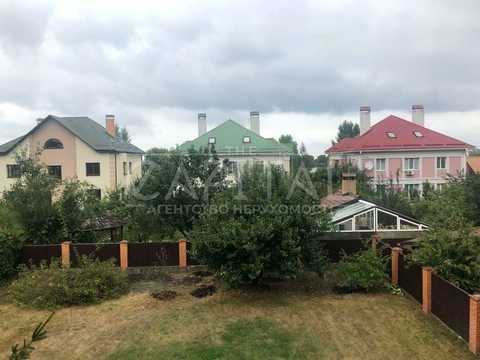 будинок за адресою Богатирська вул.