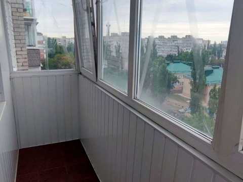 квартира за адресою Героїв України просп. (Героїв Сталінграду), 15-Г