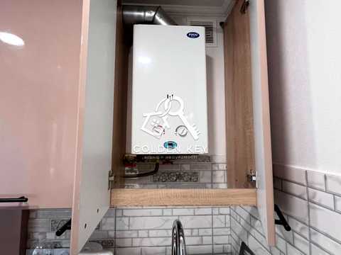 квартира за адресою Соборності вул. (Косіора), 42