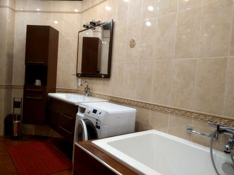 квартира за адресою Миколи Амосова вул., 2