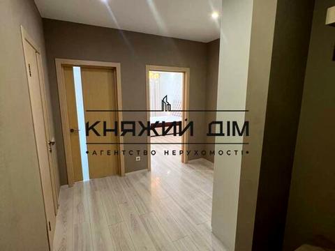 квартира за адресою Драгоманова вул., 40-Е