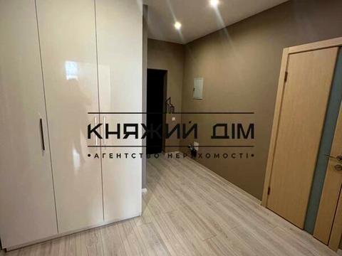 квартира за адресою Драгоманова вул., 40-Е