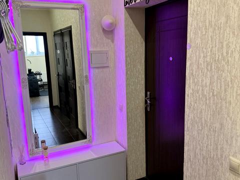 комерційна за адресою Миру вул., 13