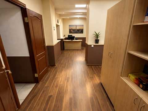 комерційна за адресою Банкова вул., 3