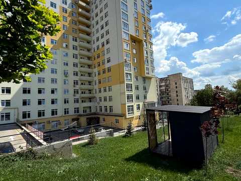 квартира за адресою Свободи вул., 12а