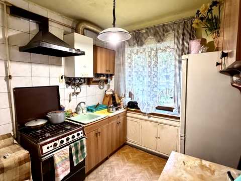 квартира за адресою Ростислава Братуня вул., 8