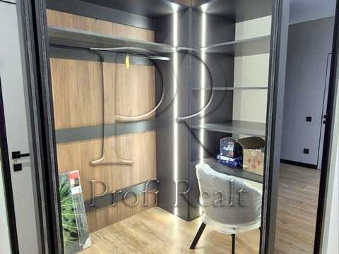 квартира за адресою Олександра Олеся вул., 27-А