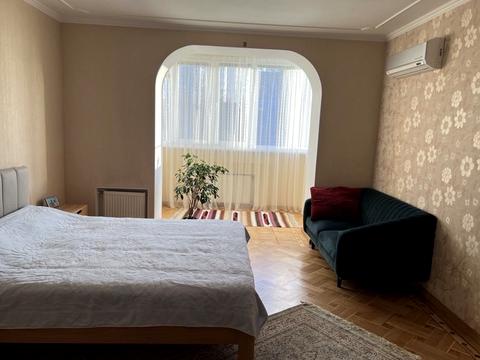 квартира за адресою Зоопаркова вул., 2