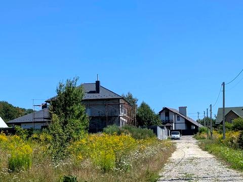 участок по адресу Басівська, 19