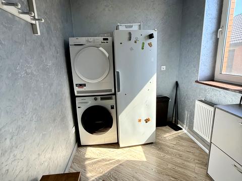дом по адресу Квітнева