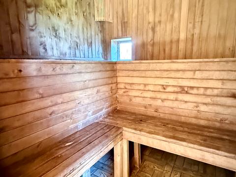 дом по адресу Квітнева