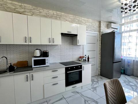 квартира за адресою Академіка Сахарова вул., (30 перлина)