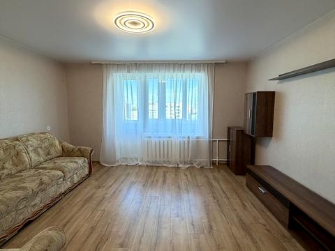 квартира за адресою Молоді просп., 11