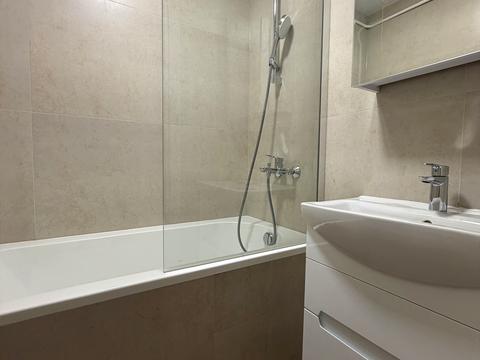 квартира за адресою Молоді просп., 11