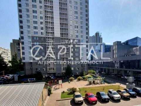 коммерческая по адресу Днепровский спуск, 1