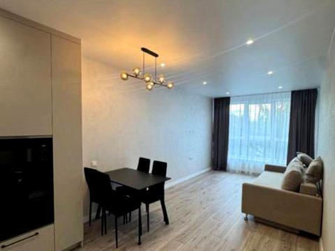 квартира за адресою Карла Мікльоша вул., 20