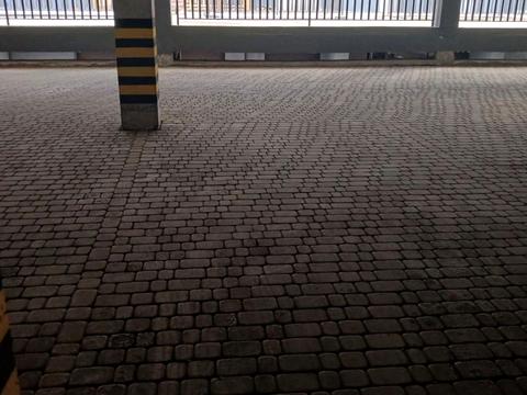паркомісце за адресою Івано-Франківськ, Княгинин вул., 44