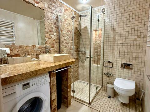 квартира за адресою Михайла Грушевського вул., 7