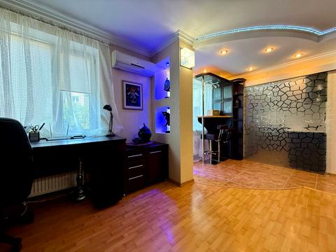 квартира за адресою Михайла Грушевського вул., 7