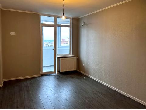 квартира за адресою Тролейбусна вул., 3