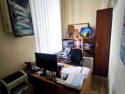 комерційна за адресою Бессарабська пл., 9/1