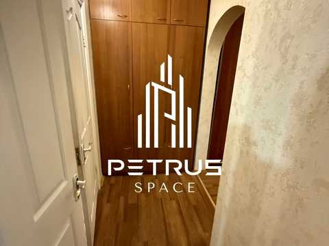 квартира за адресою Ревуцького вул., 21