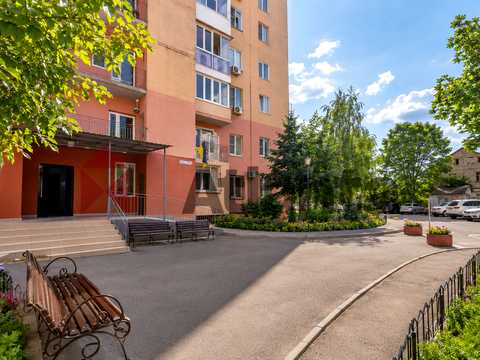 квартира за адресою Михайла Грушевського вул., 39/1 к4