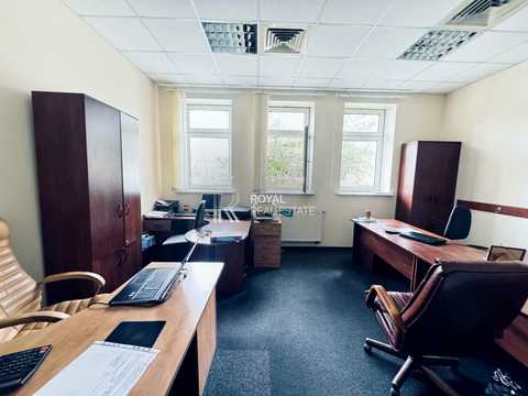 коммерческая по адресу Ольжича ул., 2/33