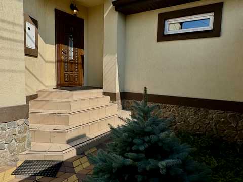 будинок за адресою Академіка Івахненка пров. (Чаплигіна), 18