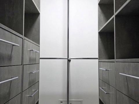 квартира за адресою Височана вул., 18 к12