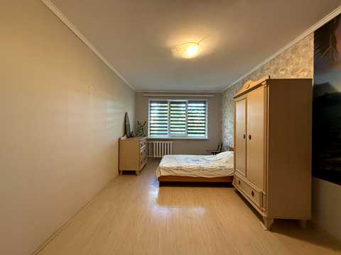 квартира за адресою Академіка Корольова вул., 14