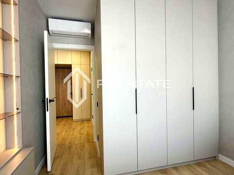 квартира за адресою Олександра Олеся вул., 27-А