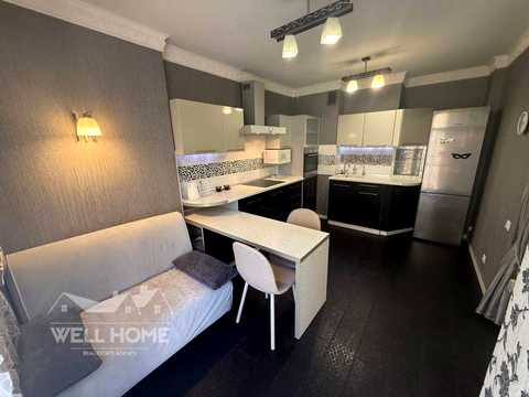 квартира за адресою Регенераторна вул., 4 к4