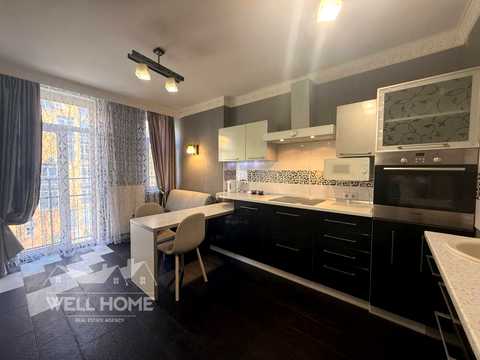 квартира за адресою Регенераторна вул., 4 к4