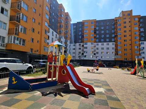 квартира за адресою Смілянська вул., (Будинок)