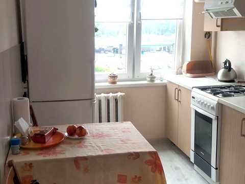 квартира за адресою Наукова вул., 44