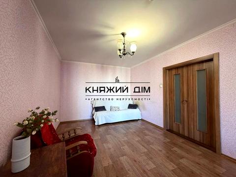 квартира за адресою Григорія Ващенка вул., 3