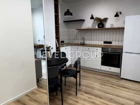 квартира за адресою Салютна вул., 2к6