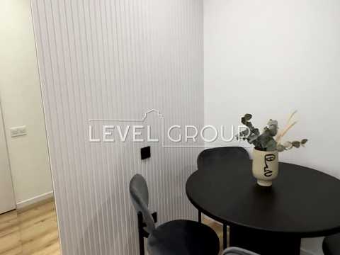 квартира за адресою Салютна вул., 2к6