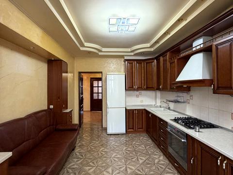 квартира за адресою Червоної Калини просп., 72-А