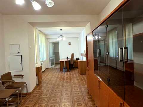 комерційна за адресою Львів, Олександра Кониського вул. (), 1
