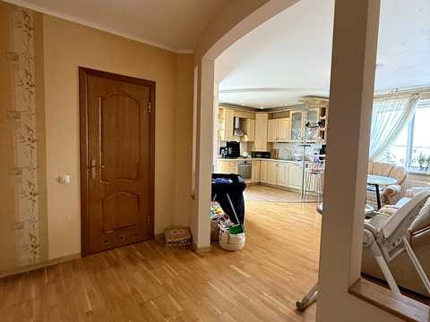 квартира за адресою Переяславська вул., 21