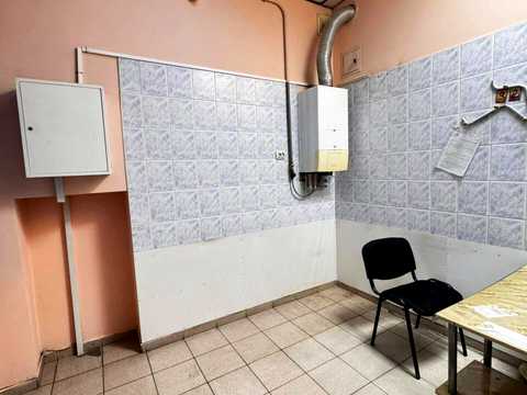 коммерческая по адресу Русовых ул., 2