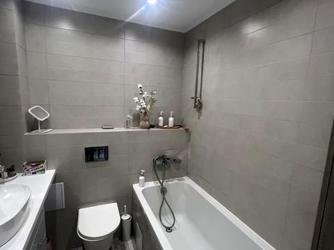 квартира за адресою Доківська вул., 10, к1
