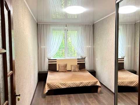 квартира за адресою Андрія Первозванного вул. (Стахурського), 78