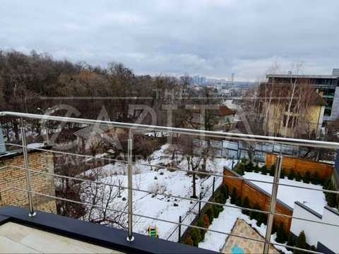 комерційна за адресою Миколи Соловцова вул., 1