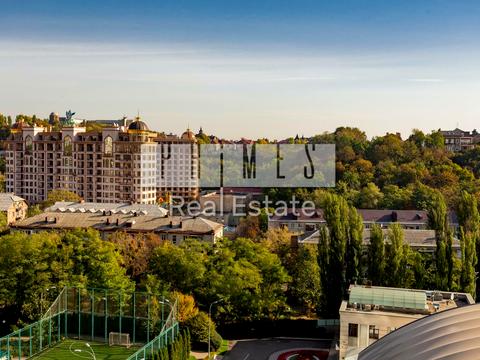 квартира по адресу Андрея Верхогляда ул. (Михайла Драгомирова), 3