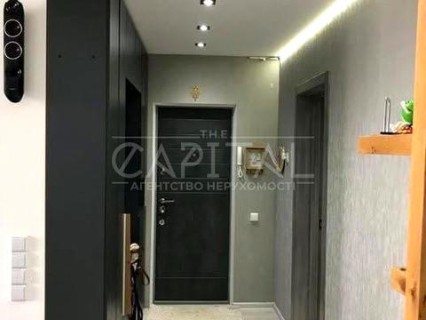квартира за адресою В'ячеслава Чорновола вул., 16