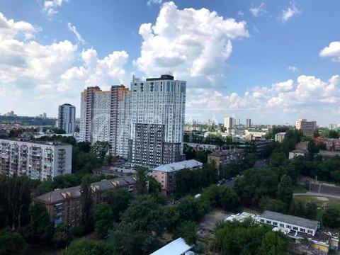 квартира за адресою В'ячеслава Чорновола вул., 16
