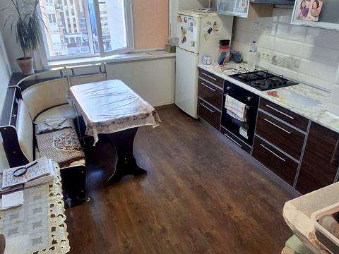 квартира за адресою Академіка Сахарова вул., 46